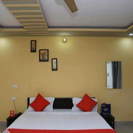 Hotel S K Palace Lucknow , Best Hotel In Lucknow , Hotel In Transport Nagar Lucknow ,Budget Hotels In 러크나우 외부 사진